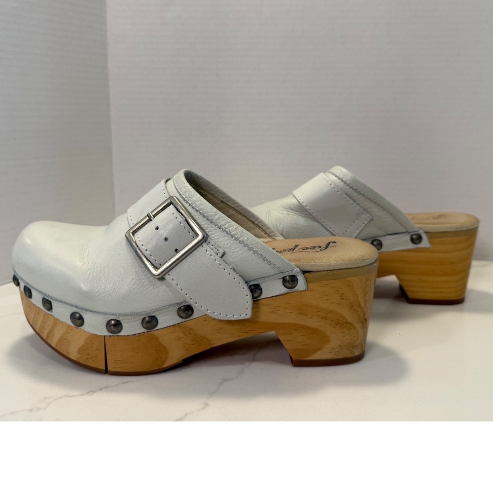 Free People Culver City Leather Buckle Studded Wooden Platform Clogs Mules Sz 37 - Picture 2 of 7